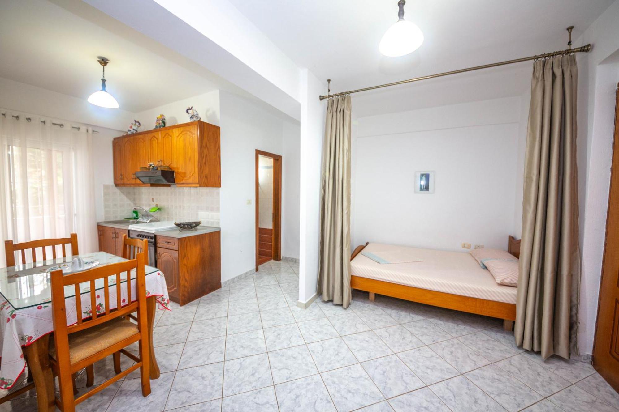 Apartments Cikuli Sarande Exterior photo