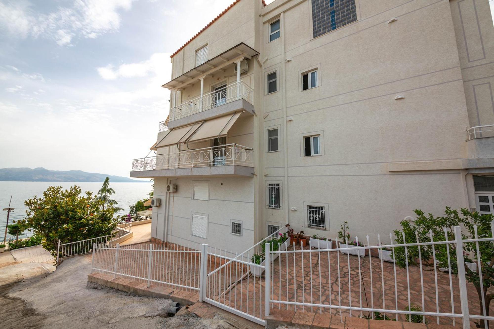 Apartments Cikuli Sarande Exterior photo